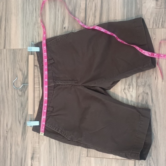 Gap women's brown shorts size 2 - Picture 4 of 9